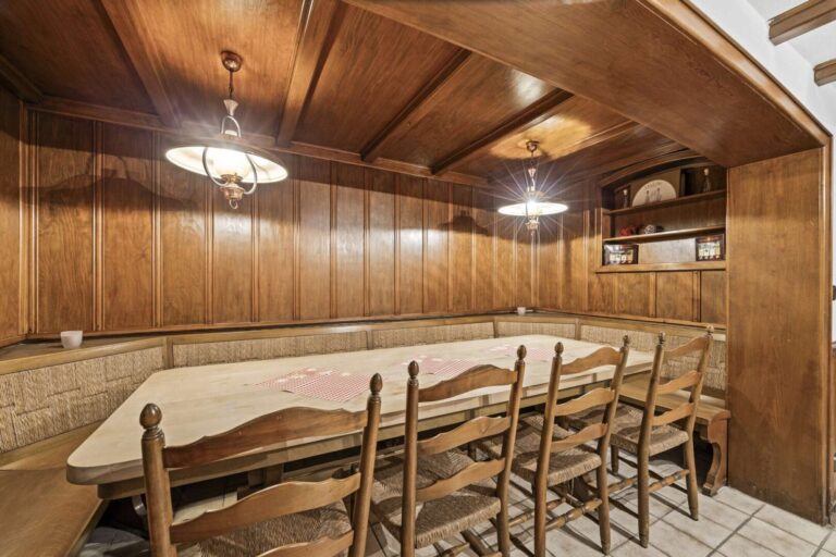 Essbereich Kellerbar